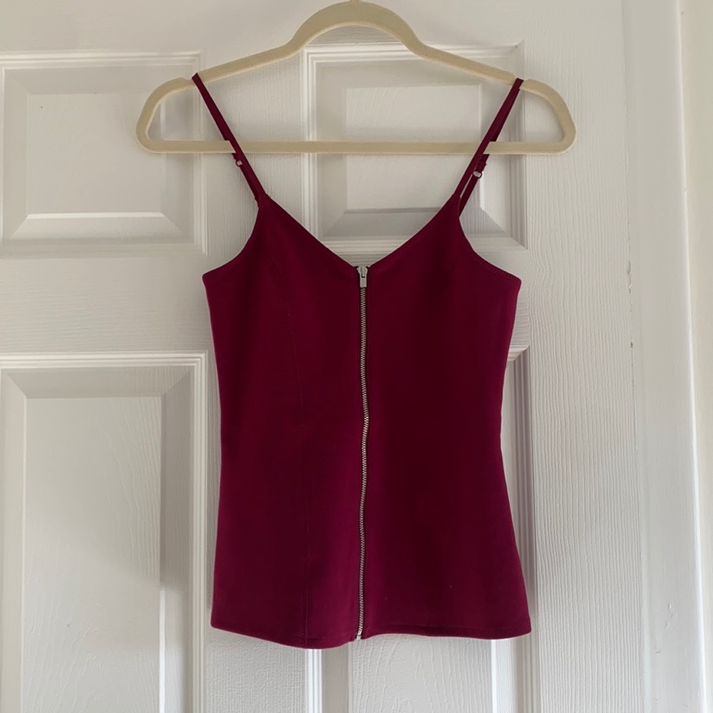 Red Zipper Front Express Top XS